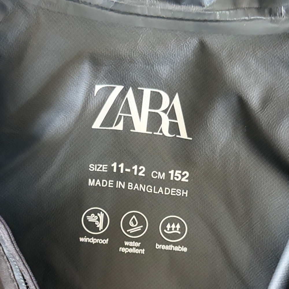 Zara Black Hooded Raincoat - Picture 2 of 2